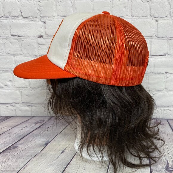 Vintage Trucker Hat Mesh Cap Snapback Orange Plains Motor Inn Across The West - Picture 2 of 14
